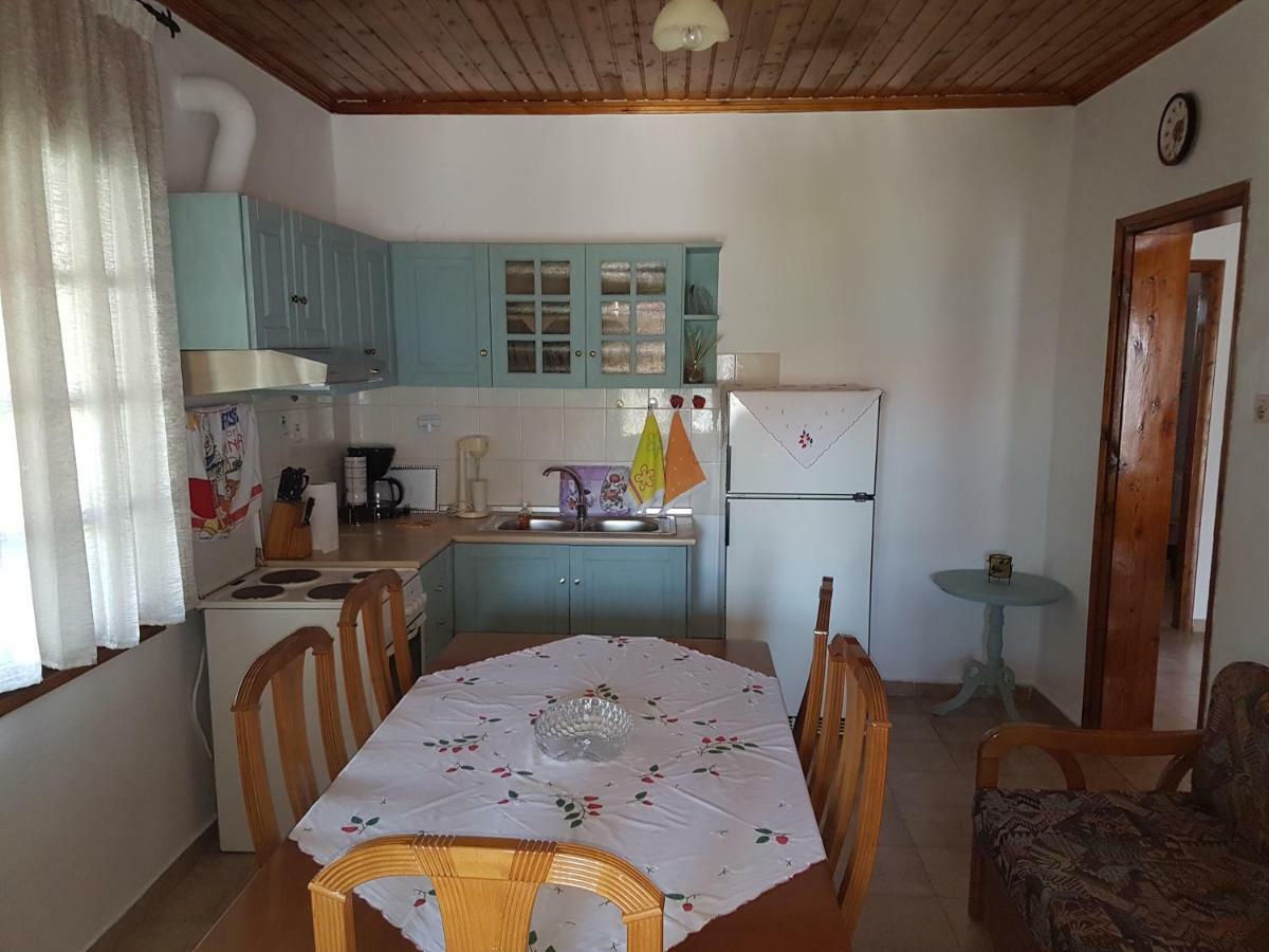דירות אגיוס ניקולאוס Nikolaos House מראה חיצוני תמונה