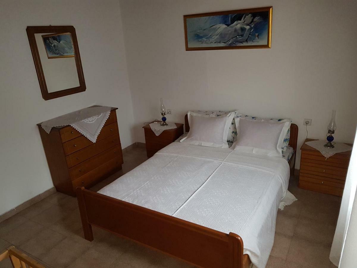 דירות אגיוס ניקולאוס Nikolaos House מראה חיצוני תמונה